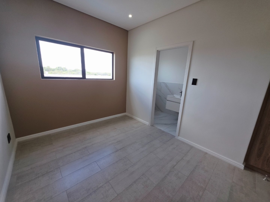4 Bedroom Property for Sale in Sandown Western Cape
